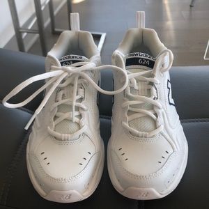 New Balance Sneakers 624